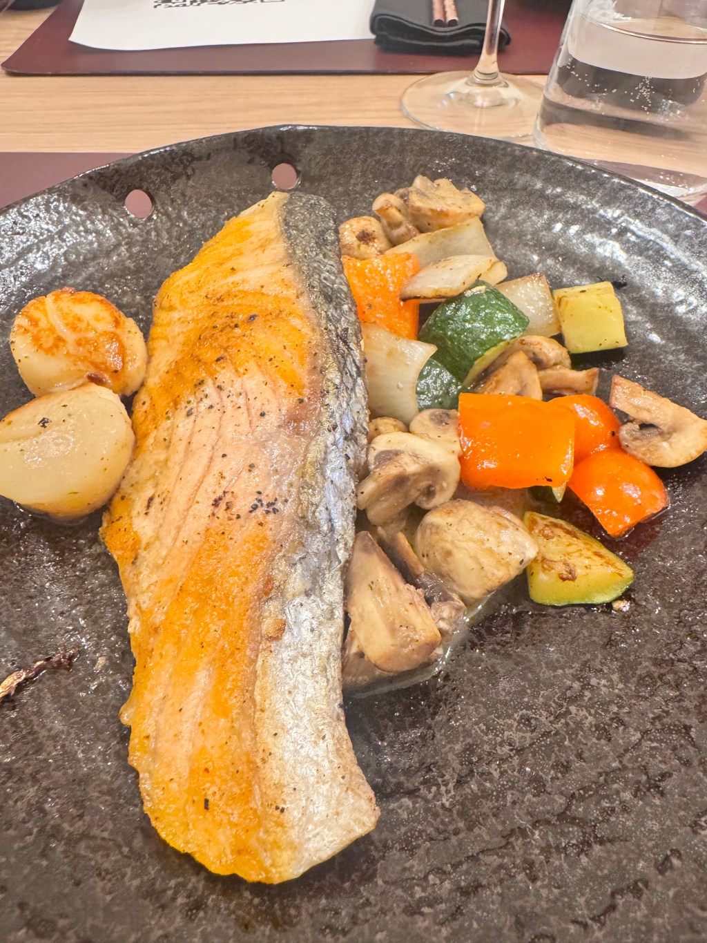 Ju-Raku, Toronto